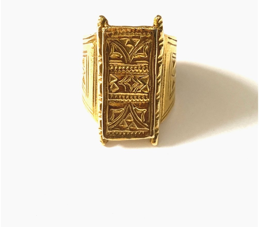 Boho Gal Jewelry - Deisha Adjustable Brass Ring - Fason De Viv Accessories